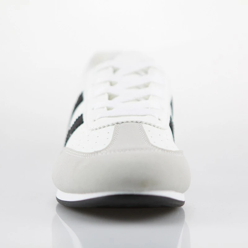 Comfy Slip On Sneakers