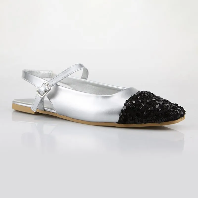 Women Closed Back Flats